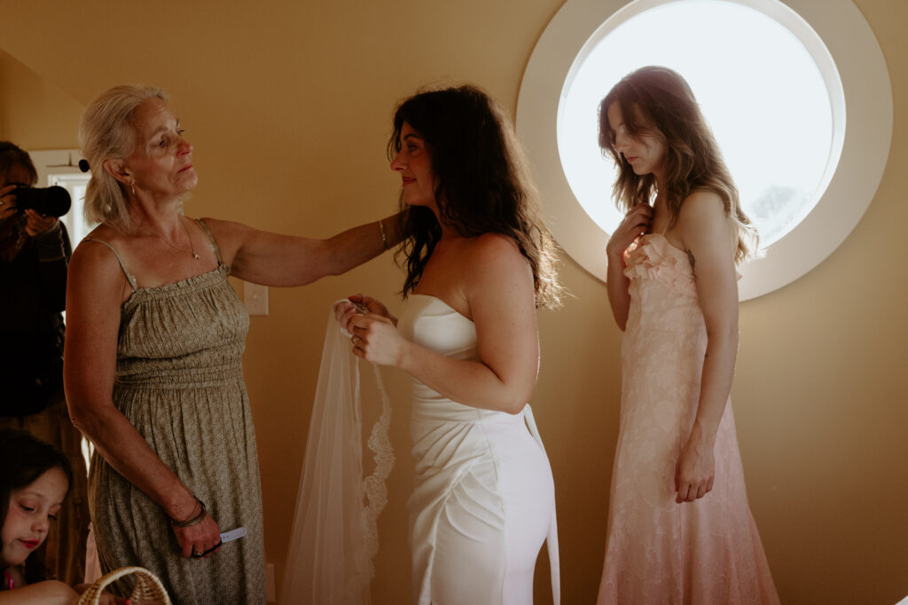 mother of the bride before ceremony